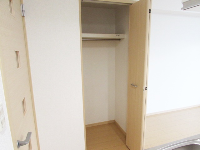 メイプルレジデンス　の収納