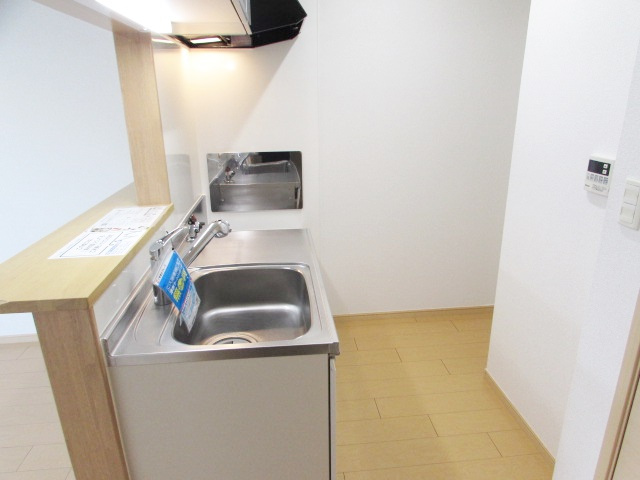 メイプルレジデンス　のキッチン