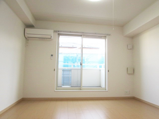 メイプルレジデンス　の内装