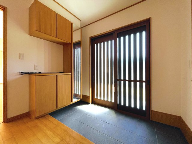 【玄関】 | 熊谷市小江川　中古戸建