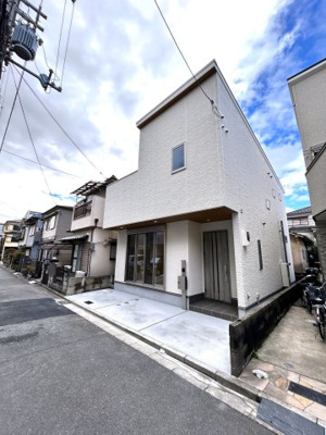 【外観】 | ■新規専任物件■高槻市庄所町 | ■近隣にお買い物施設が充実しています