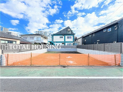 【前面道路含む現地写真】 | 三鷹市上連雀2丁目　売地　全1区画