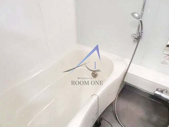 シャリエ錦糸町石原の浴室|お風呂です。