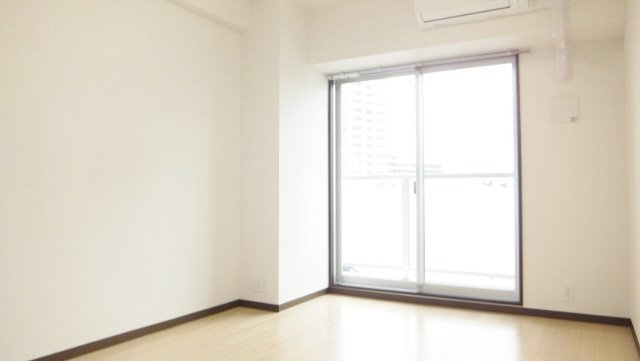 ジュモー京成船橋の居間・リビング|南東向きのお部屋です