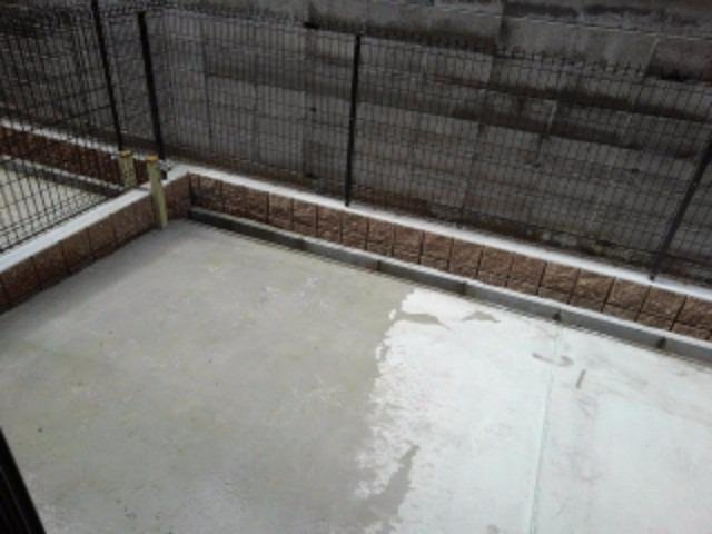 ストロベリーハイツの庭