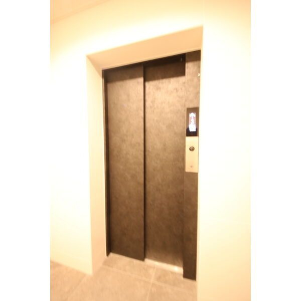 ストーリア名古屋城西のロビー