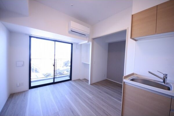 ストーリア名古屋城西の居間・リビング