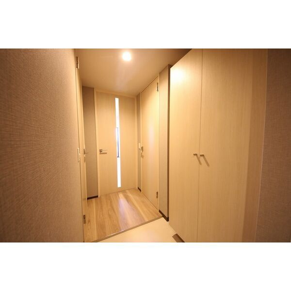 ストーリア名古屋城西の玄関