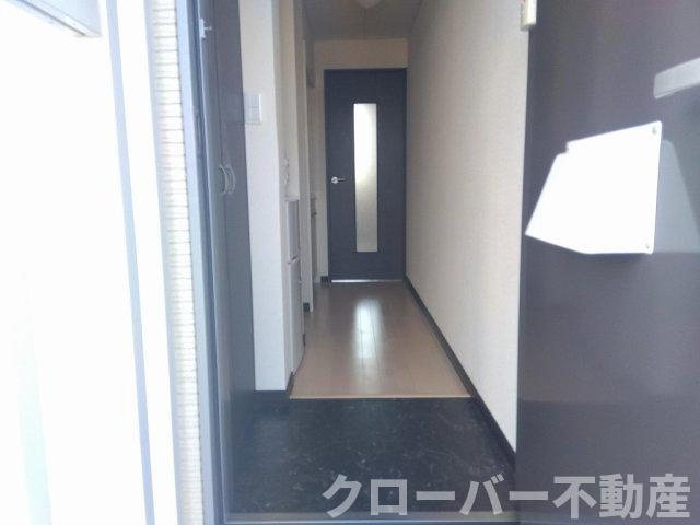 レオネクスト旭町の玄関