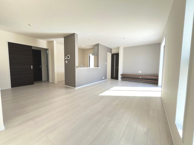 【外観】 | 福岡市西区横浜2丁目第18　1号棟（全1棟）【仲介手数料無料・0円】 | 現地写真。同じ物件を見るなら、プラス不動産販売にお任せ下さい。