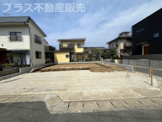 【外観】 | 福岡市西区横浜2丁目第18　1号棟（全1棟）【仲介手数料無料・0円】 | 現地写真。プラス不動産販売なら、現場の全ての棟をまとめてご見学頂けます。