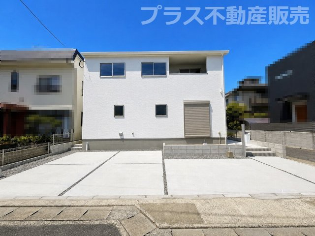 【外観】 | 福岡市西区横浜2丁目第18　1号棟（全1棟）【仲介手数料無料・0円】 | 現地写真。同じ物件を見るなら、プラス不動産販売にお任せ下さい。