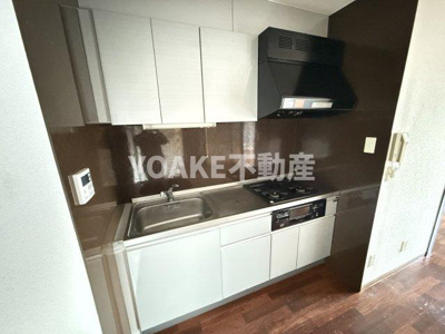 【キッチン】 | アルス中央林間 | 画像は別部屋のものです。相違がある場合、現況優先。