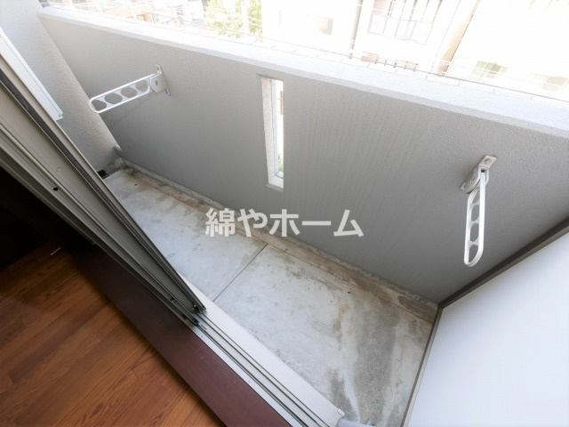 U-ro玉造のバルコニー|開放的で明るい空間を演出してくれるバルコニーです