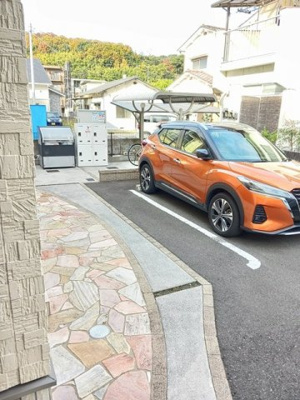 【駐車場】 | ジュネス　華