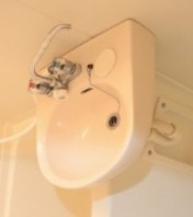 ビルクリバラの洗面所