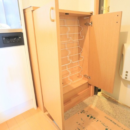 ビルクリバラの玄関