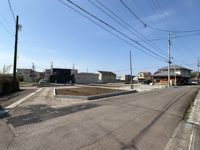 リーブルガーデン　各務原市那加前野町一丁目　全7区画分譲の外観|「現地（2026年4月3日）撮影」　
■全体写真　
■ヤマダ不動産　株式会社リライフ　