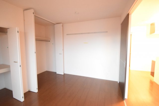 グランドゥールヒルⅠの子供部屋|子供のお昼寝に使えるお部屋です