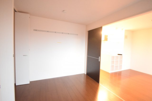 グランドゥールヒルⅠの寝室|使い勝手のいい寝室です