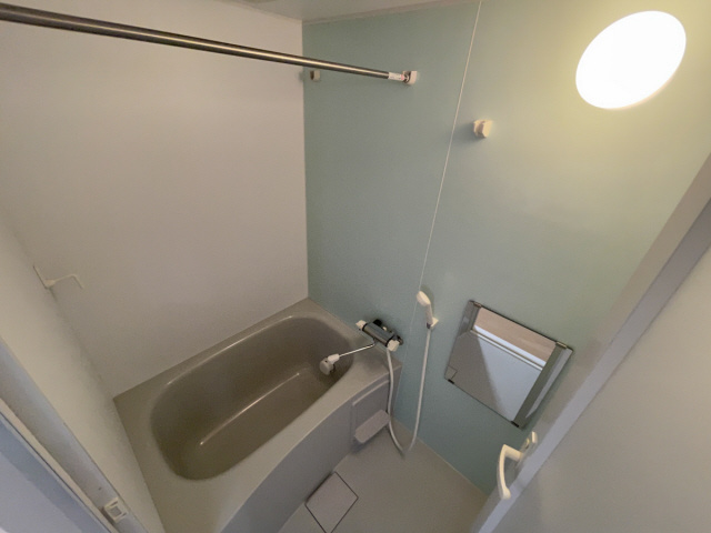 パークビュー王子駅前の浴室