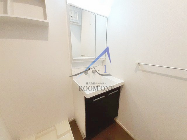 メゾン　ブランシェの洗面所|独立洗面台です。