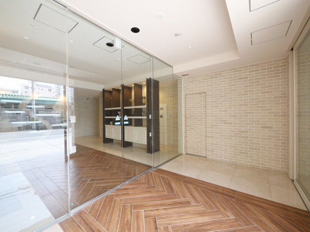 スプランディッド新大阪Ⅴのロビー