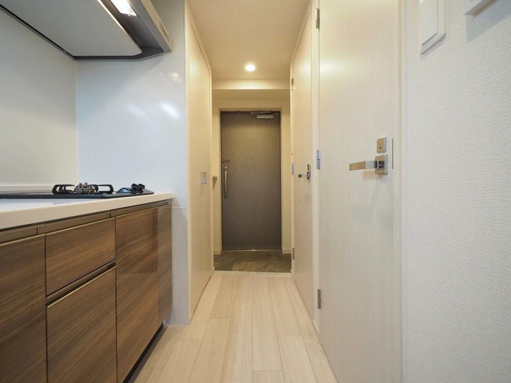 スプランディッド新大阪Ⅴの玄関