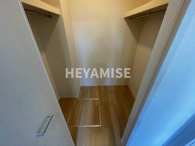 フラワーハイツ壱番館の収納|※室内画像は類似物件のもの