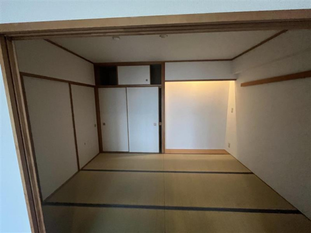 ＤＨハウス三滝の和室|-