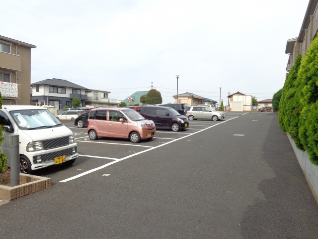 【駐車場】