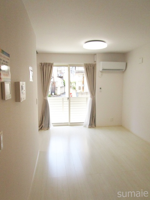 グラン　コンフォートの居間・リビング|洋室です☆