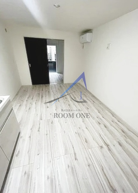 Ｌｙｃｏｒｉｓ西小山の居間・リビング|洋室のお部屋です。