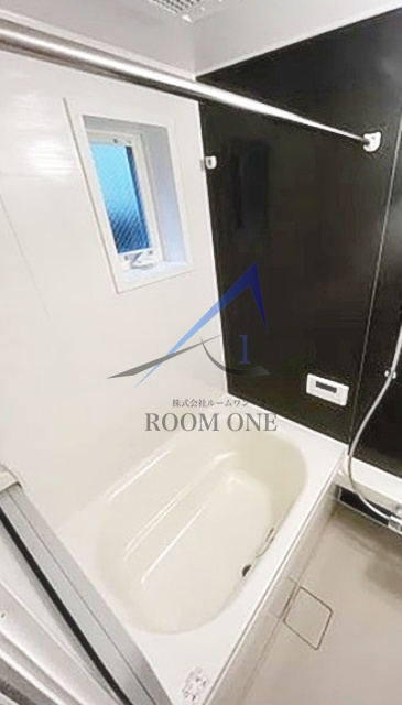 Ｌｙｃｏｒｉｓ西小山の浴室|お風呂です。