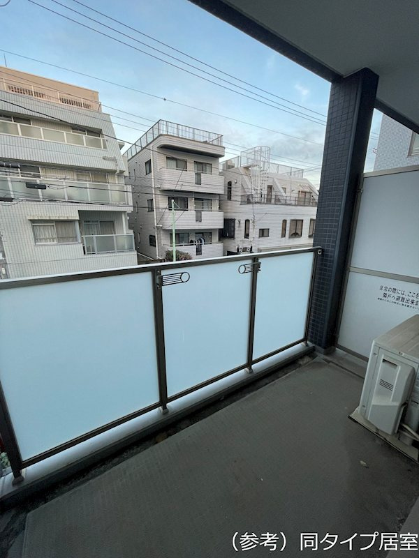 【バルコニー】