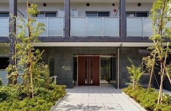 【エントランス】