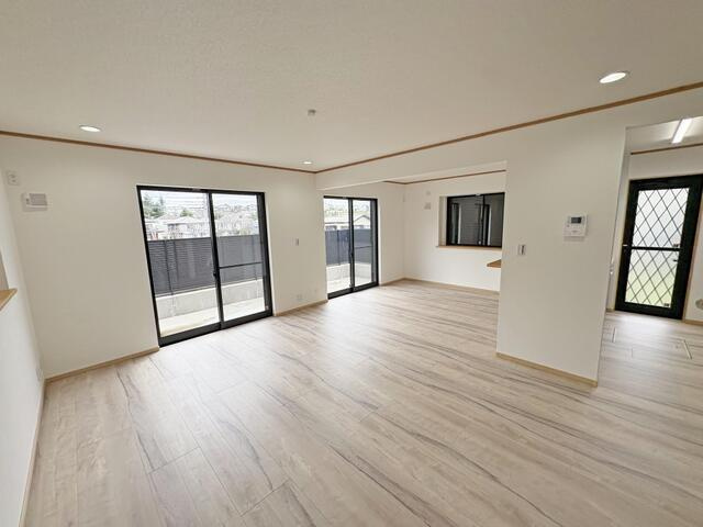 【居間・リビング】 | リフォーム済 中古戸建 |  
