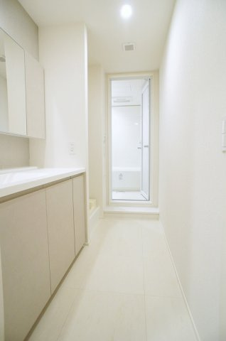 プライムメゾン両国の洗面所