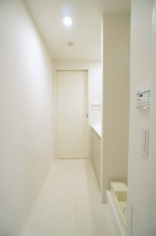 プライムメゾン両国の洗面所