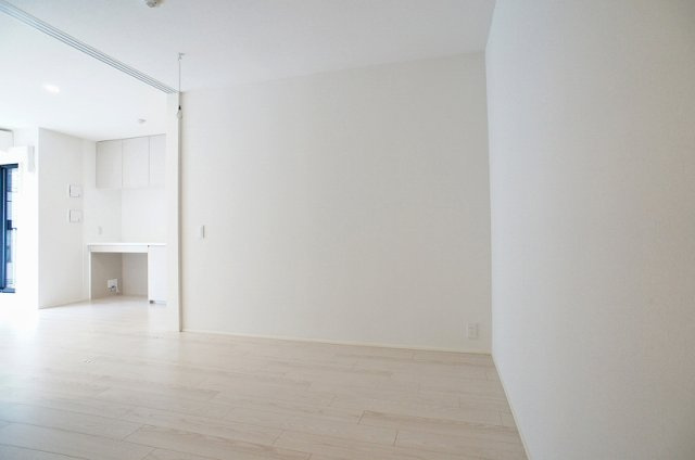 プライムメゾン両国の洋室