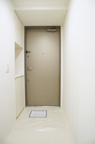 プライムメゾン両国の玄関