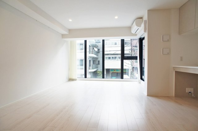 プライムメゾン両国の居間・リビング