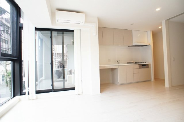 プライムメゾン両国の居間・リビング