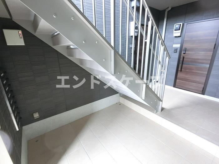 アルファベット　Ⅰのロビー|高崎、前橋、伊勢崎エリアのお部屋探しはエンドスケープまで！お客様の理想お聞かせ下さい♪