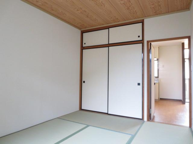 シティハイム　藤の和室