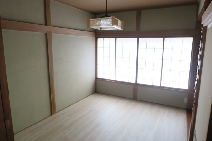 滝寺貸家の寝室