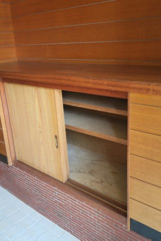 滝寺貸家の収納