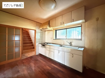 【キッチン】 | 行田市谷郷三丁目　中古住宅   | 現地(2026年4月撮影)