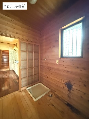 【脱衣所】 | 行田市谷郷三丁目　中古住宅   | 現地(2026年4月撮影)