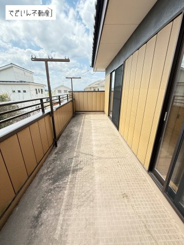 【バルコニー】 | 行田市谷郷三丁目　中古住宅   | 現地(2026年4月撮影)